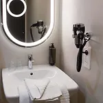 Ibis Paris Sud Otel 3*