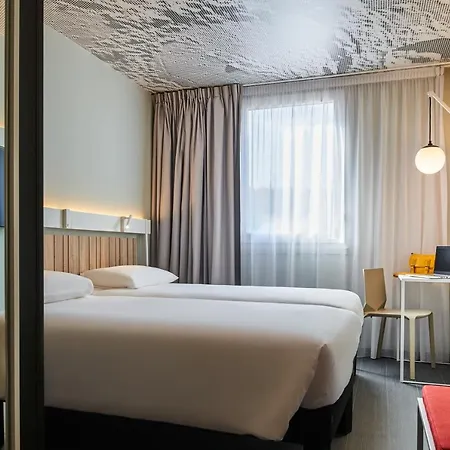 Ibis Paris Sud Hotel 3*