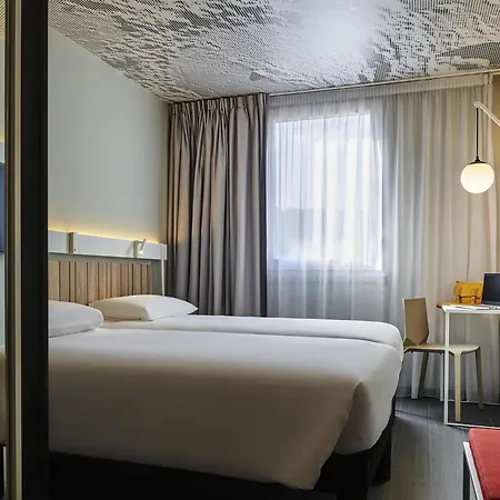 Ibis Paris Sud Otel Montlhéry