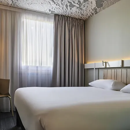 Ibis Paris Sud فندق 3*