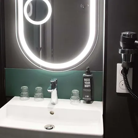 Otel Ibis Paris Sud 3*