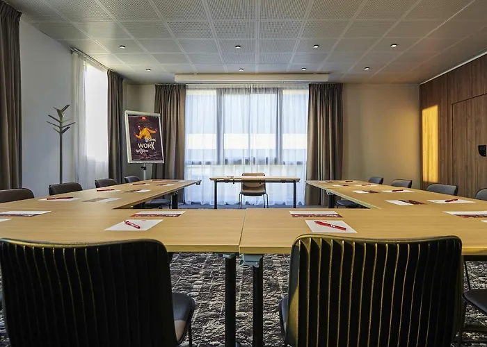 Ibis Paris Sud 3* Montlhéry